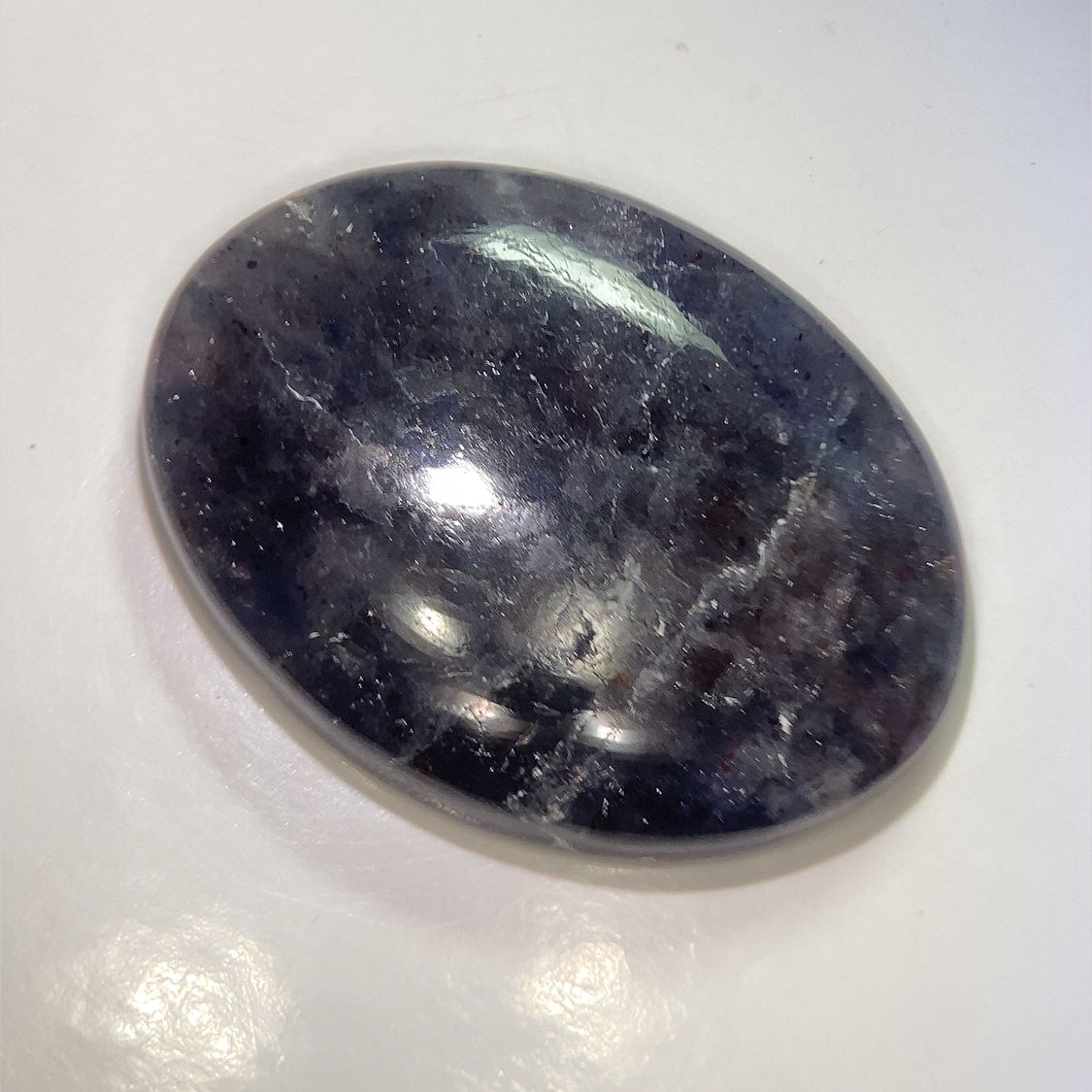 Bloodshot Iolite